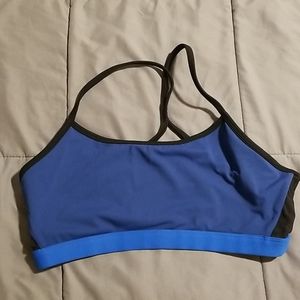 *FREE W/PURCHASE* Fabletics Reversible Sports Bra